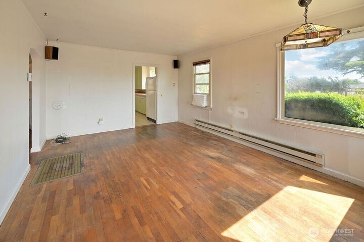 Property Photo:  506  Scott Street  WA 98368 