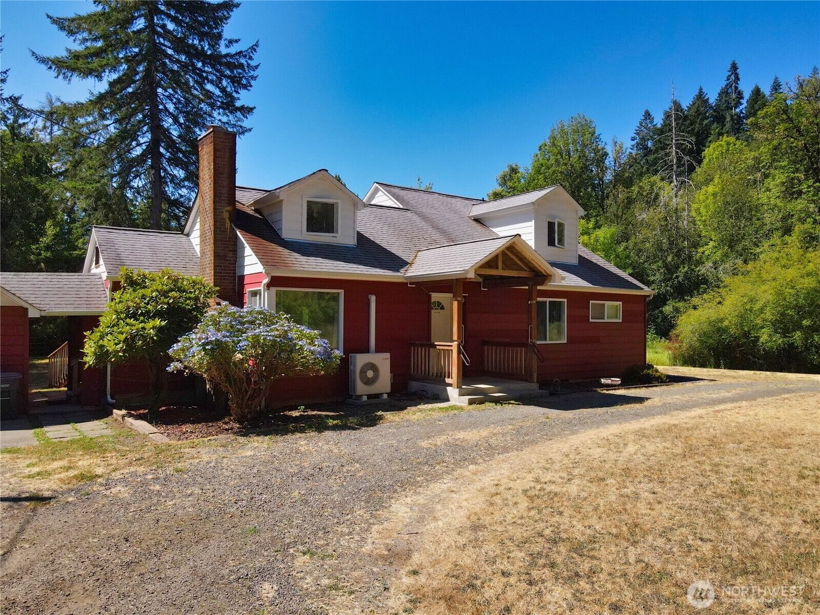 Property Photo:  80 SE Channel Point Rd  WA 98584 