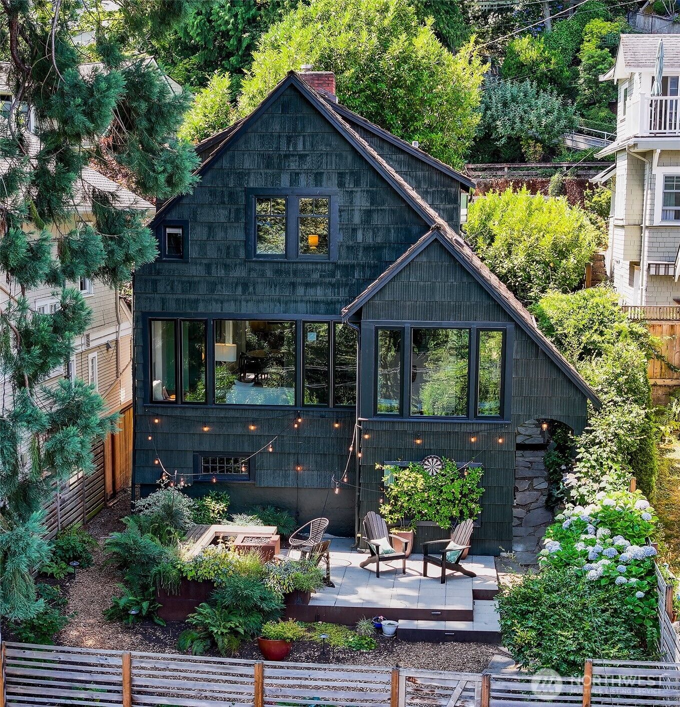 Property Photo:  1525  Madrona Drive  WA 98122 