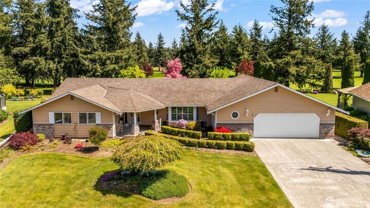 6888  Golf View Dr  Lynden WA 98264 photo