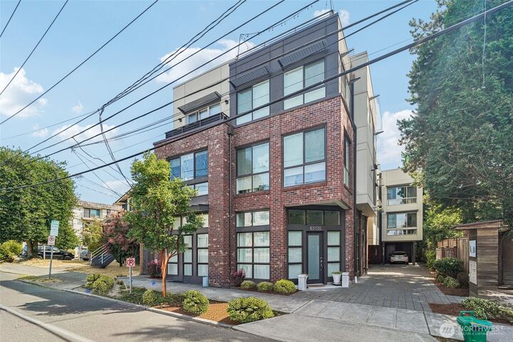 6312  32nd Avenue NW C  Seattle WA 98107 photo