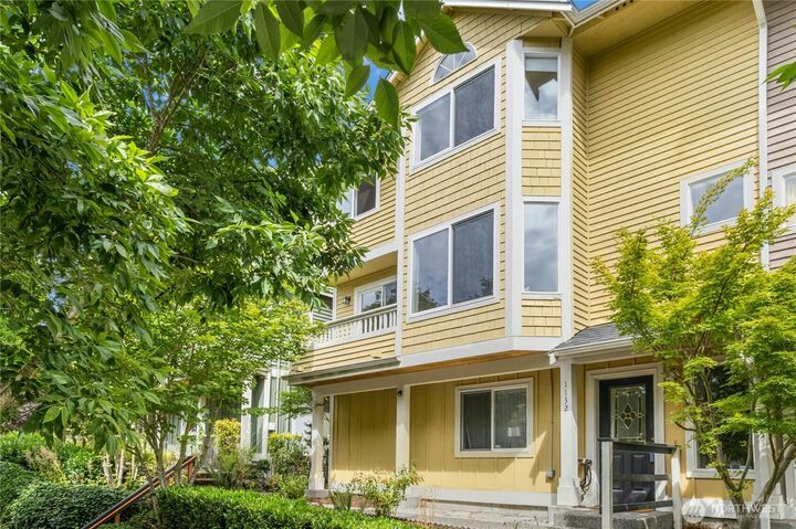 1132  Yakima Avenue S  Seattle WA 98144 photo
