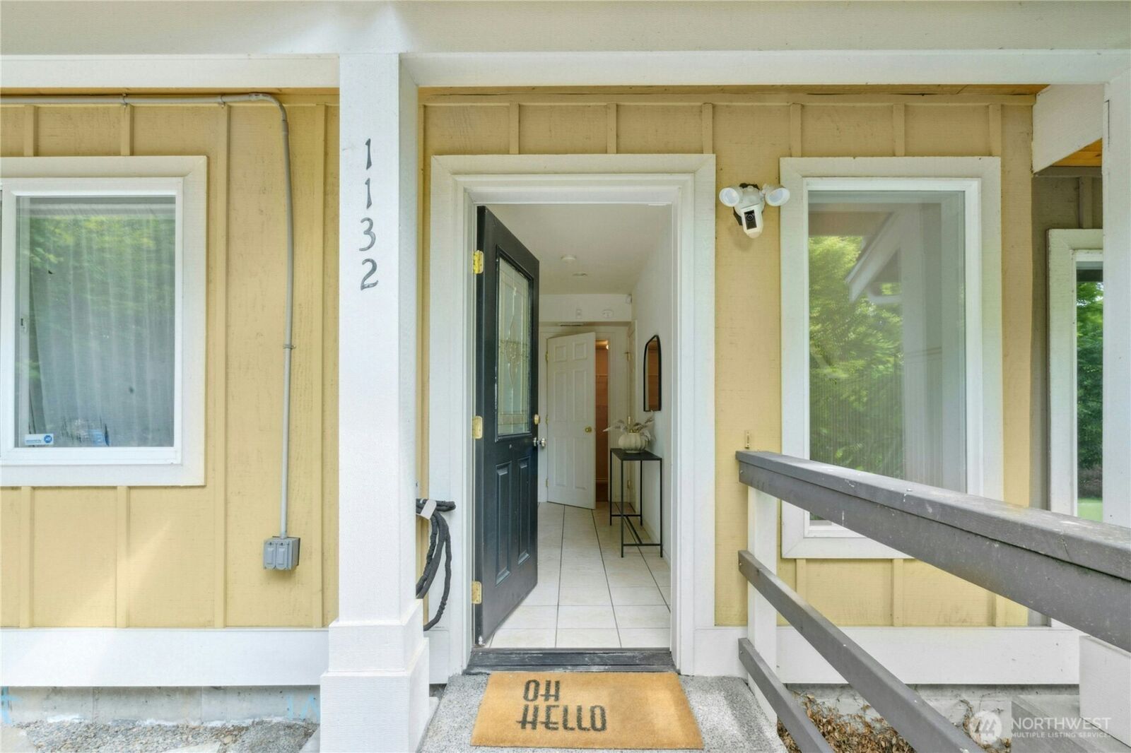 Property Photo: 1132 Yakima Avenue S WA 98144