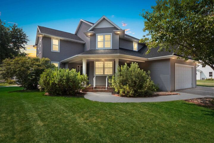 321 E Apple Creek Road  Appleton WI 54913 photo
