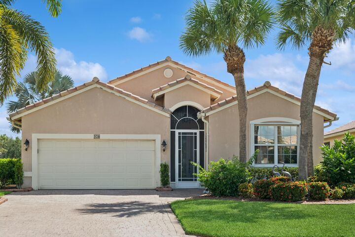 328 NW Shoreline Circle  Port Saint Lucie FL 34986 photo