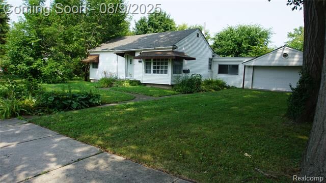 Property Photo:  24044 Cunningham Avenue  MI 48091 