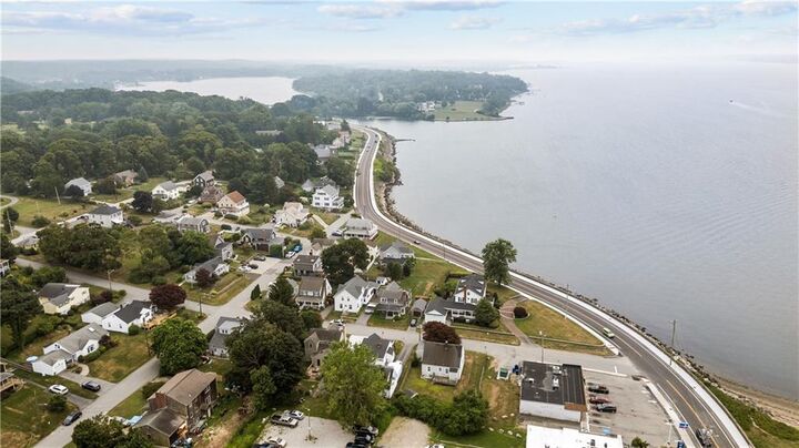 Property Photo: 16 Narragansett Avenue RI 02878