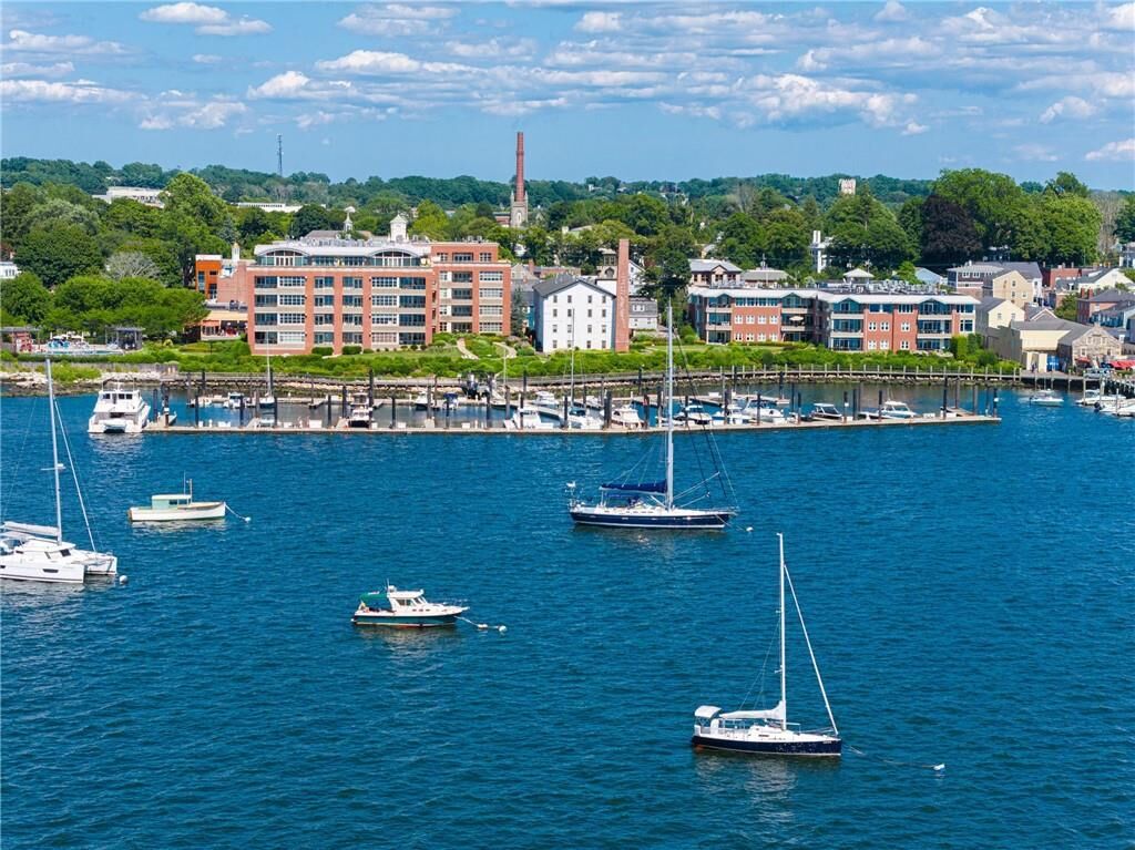 Property Photo: 345 Thames Street 407 N RI 02809