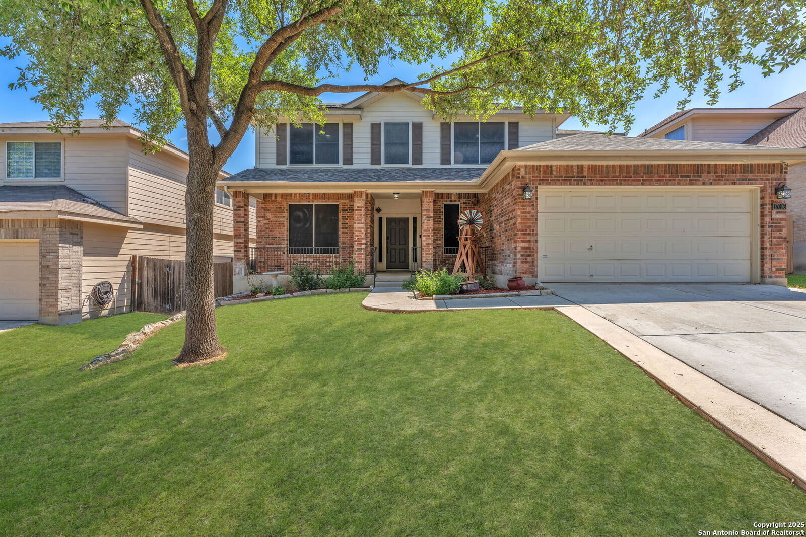 Property Photo:  17006 Darlington Run  TX 78247 