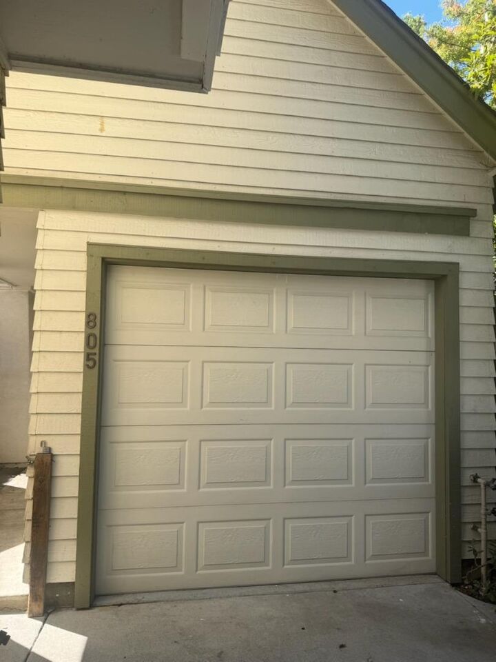 Property Photo:  805 North San Antonio Road  CA 94022 