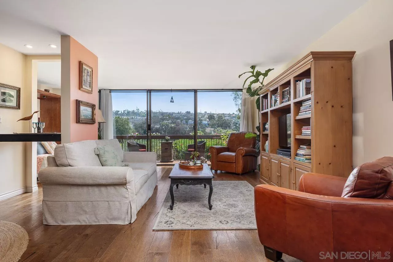 Property Photo: 2564 Navarra Dr 113 CA 92009