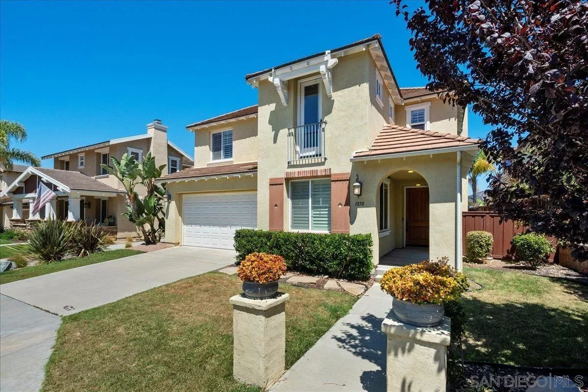 Property Photo: 1850 Sheridan Way CA 92078