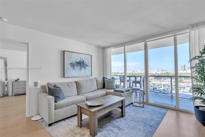 1800 Sunset Harbour Dr 1003  Miami Beach FL 33139 photo
