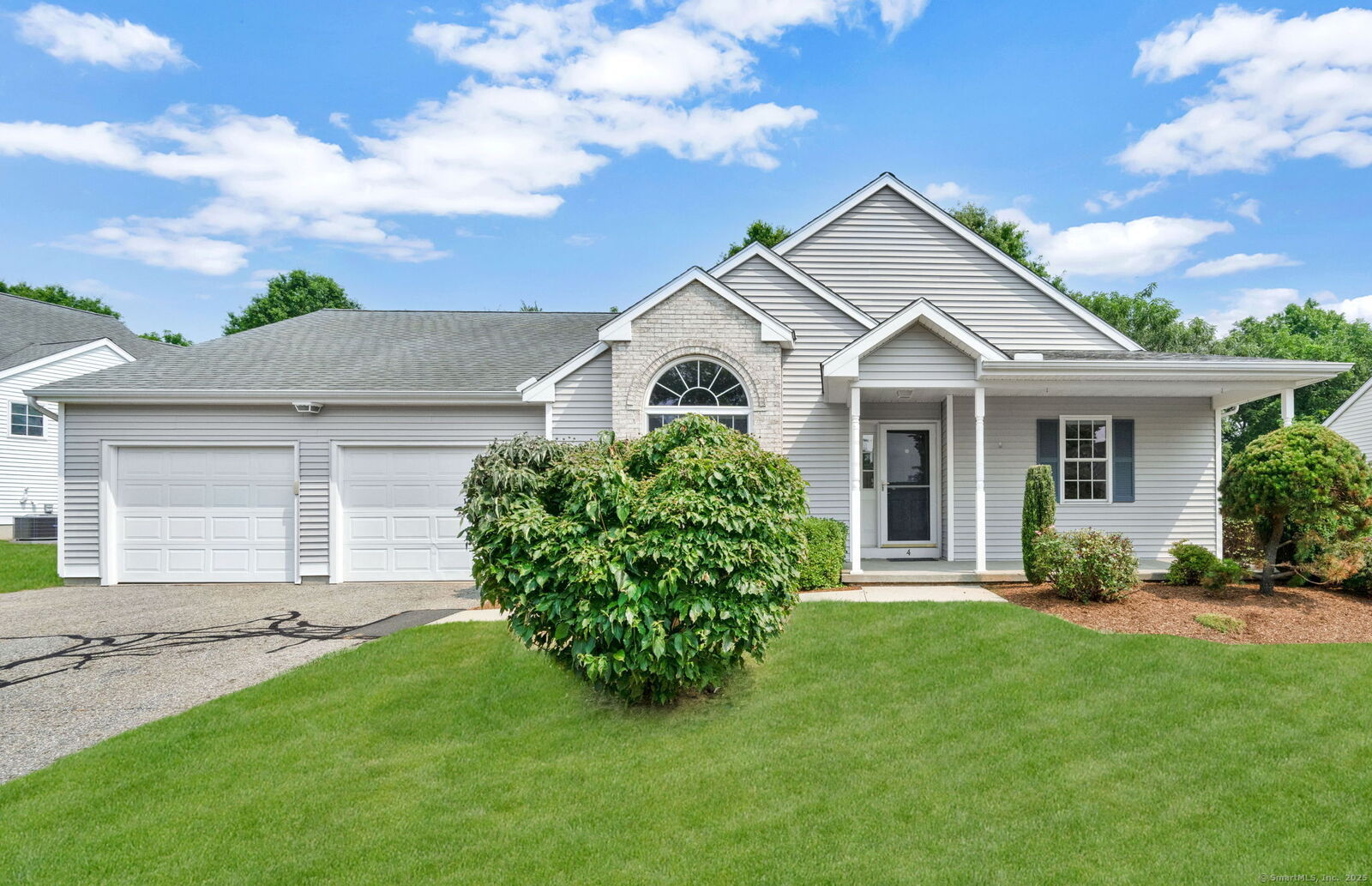 Property Photo:  4 Shady Brook Lane 4  CT 06066 
