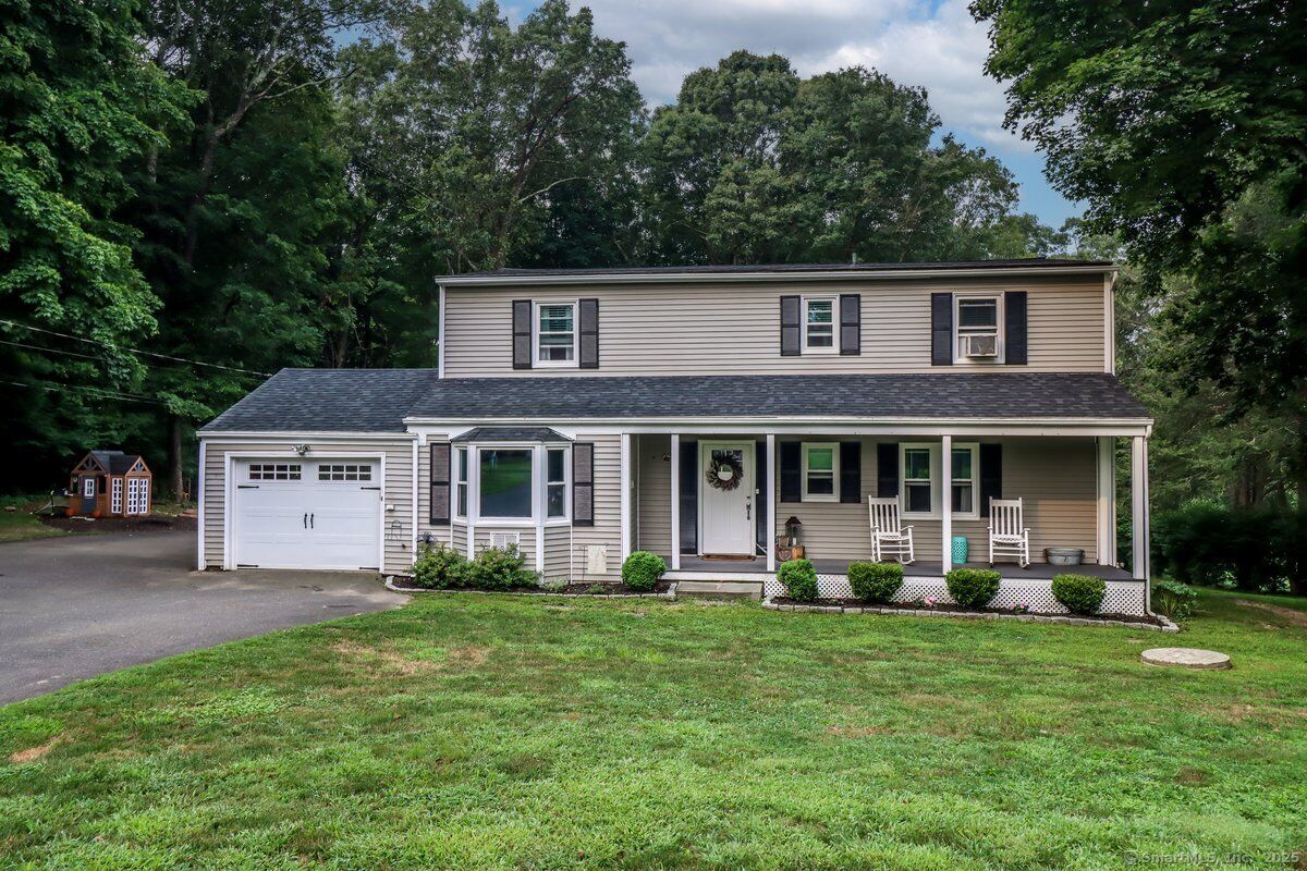 Property Photo:  14 Linda Lane  CT 06801 