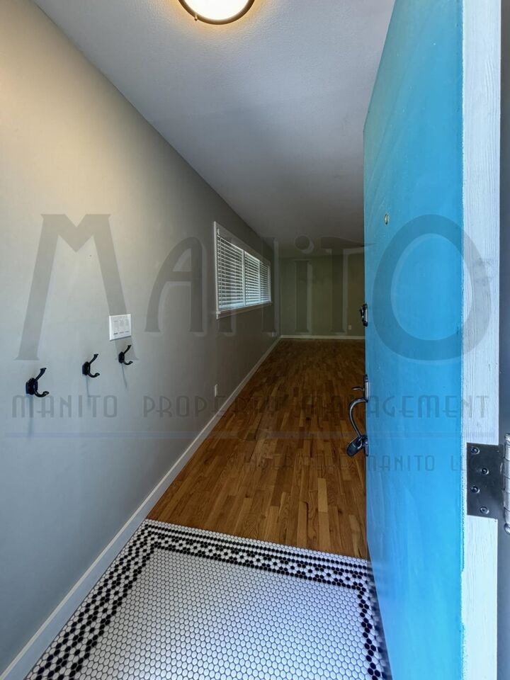 Property Photo: