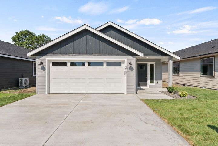 2101 N Sipple Rd  Spokane Valley WA 99212 photo