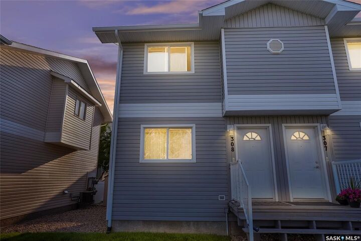 Property Photo:  851 Chester Road 308  SK S6J 0A4 