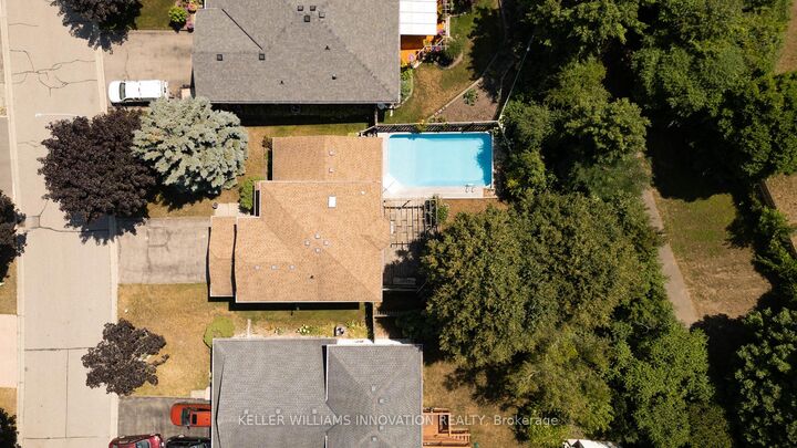 Property Photo: 23 Tami Court ON N2B 3V2