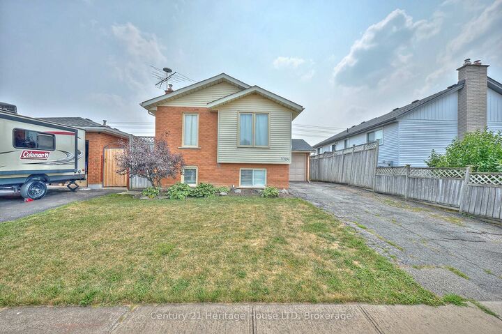 7724 Donlee Drive  Niagara Falls ON L2H 2N5 photo