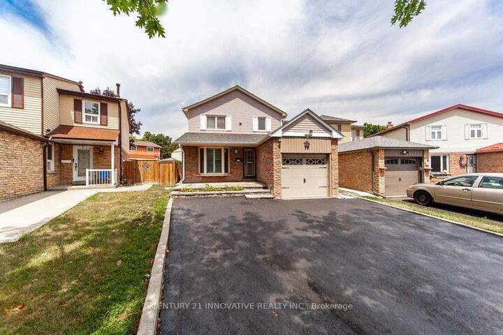 Property Photo: 79 McKnight Drive ON M1B 2Z4