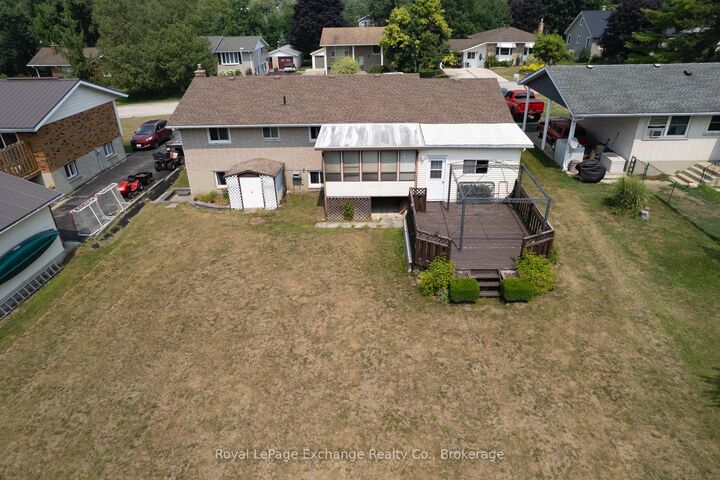 Property Photo: 426 Elgin Street ON N0G 2H0