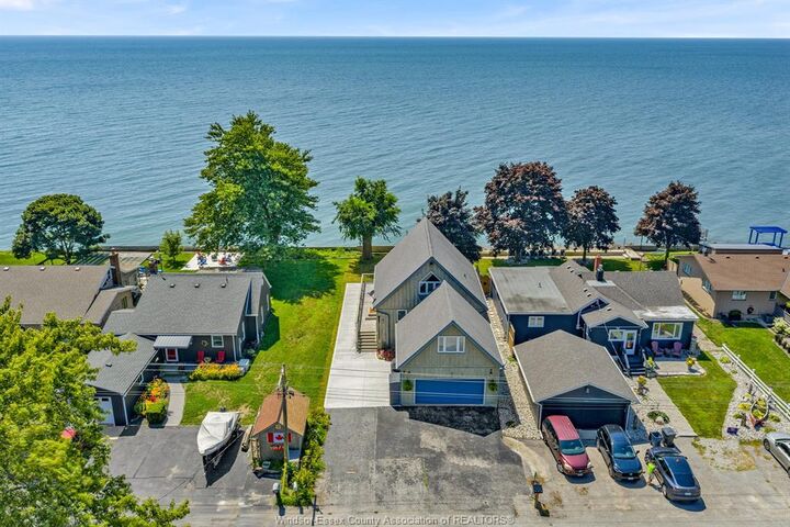 Property Photo: 770 Point Pelee Dr ON N8H 3V4