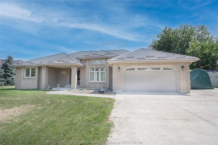 Property Photo: 630 Markham Drive ON N0P 2L0