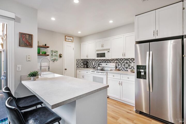 Property Photo:  115 Oliva Court A  CA 94947 