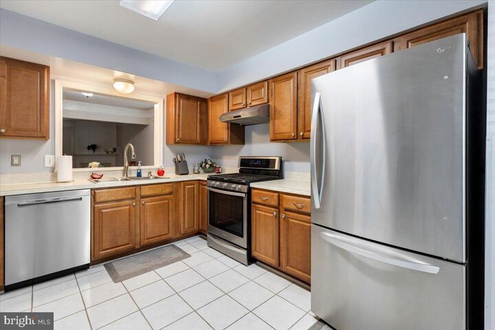Property Photo:  2624 Miranda Court  VA 22191 