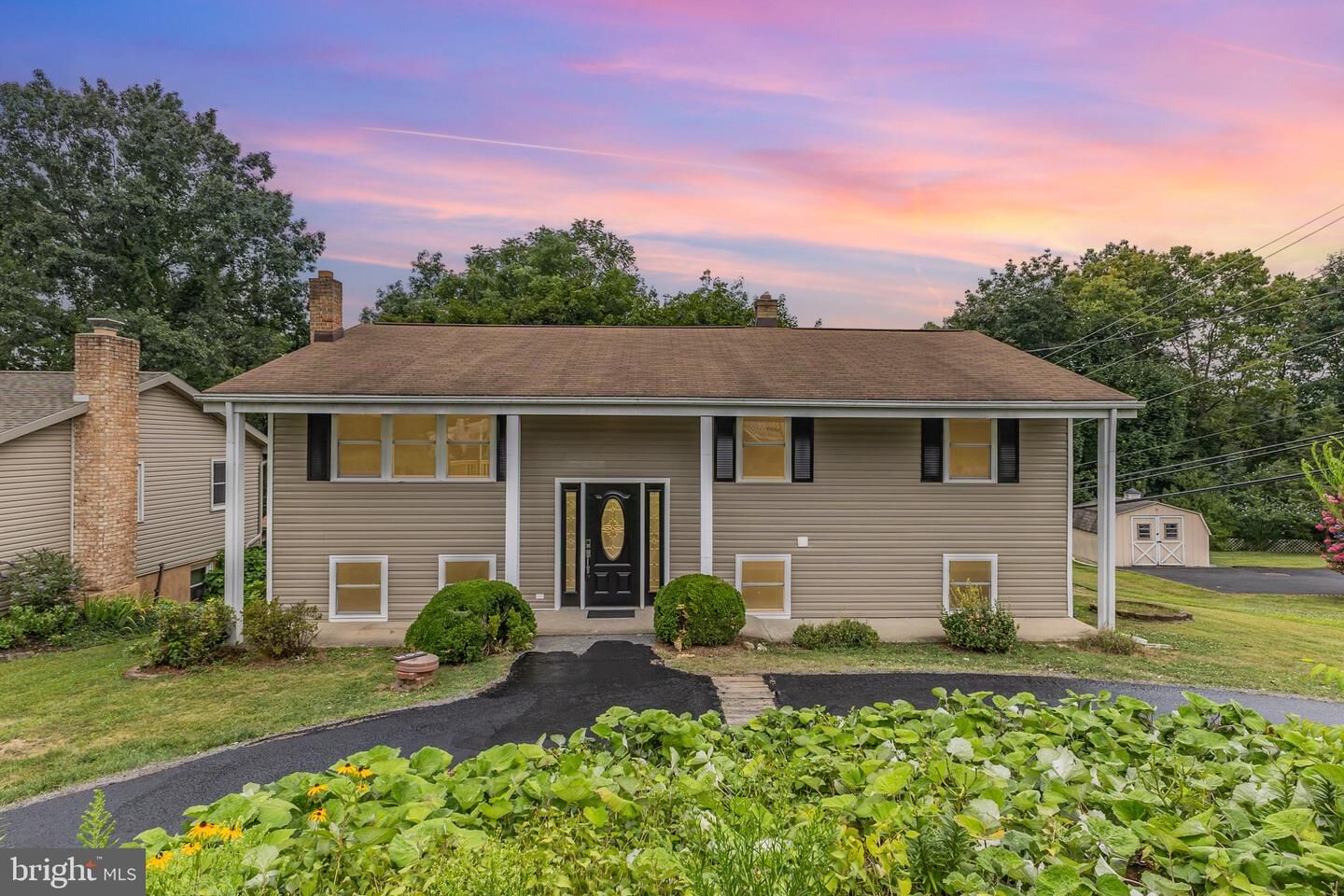 Property Photo: 806 S Humer Street PA 17025