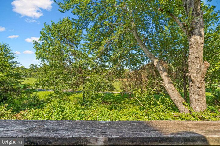 Property Photo: 8536 Bells Ridge Terrace MD 20854