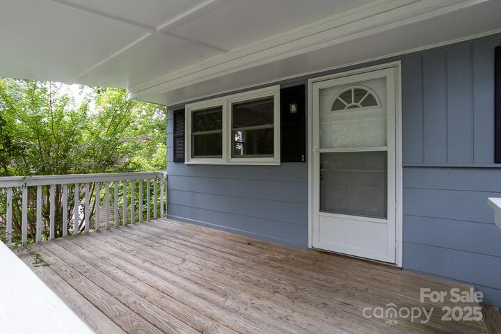 Property Photo:  106 Appalachian Way  NC 28806 