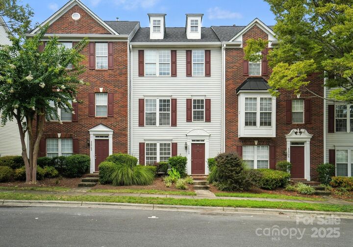 11738 Fiddlers Roof Lane  Charlotte NC 28277 photo
