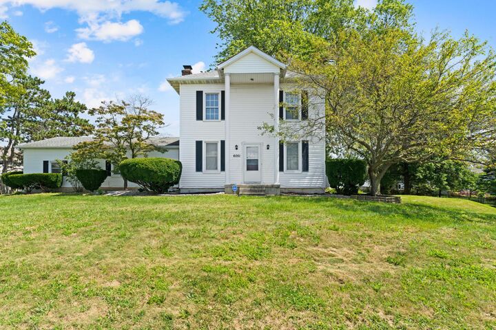 Property Photo:  6051 Taylor SW Road  OH 43062 