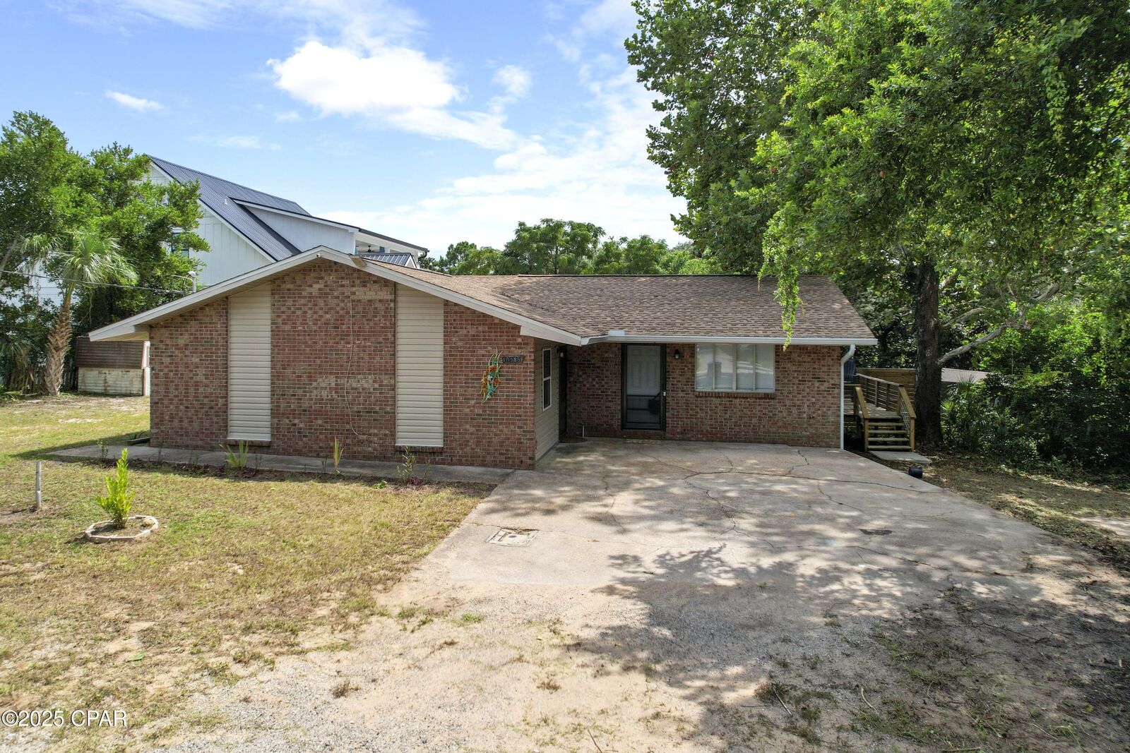 Property Photo:  19985 Alta Vista Drive  FL 32413 