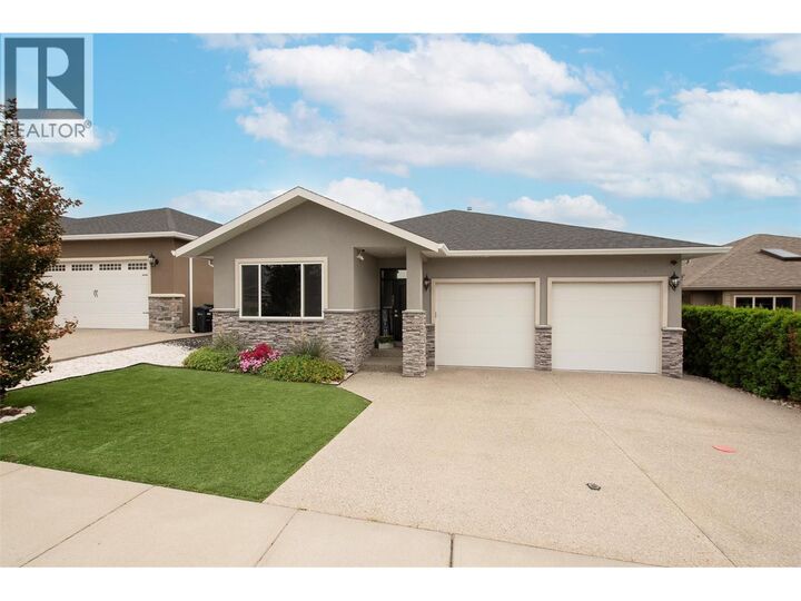 Property Photo:  361 Chardonnay Avenue  BC V0H 1T4 