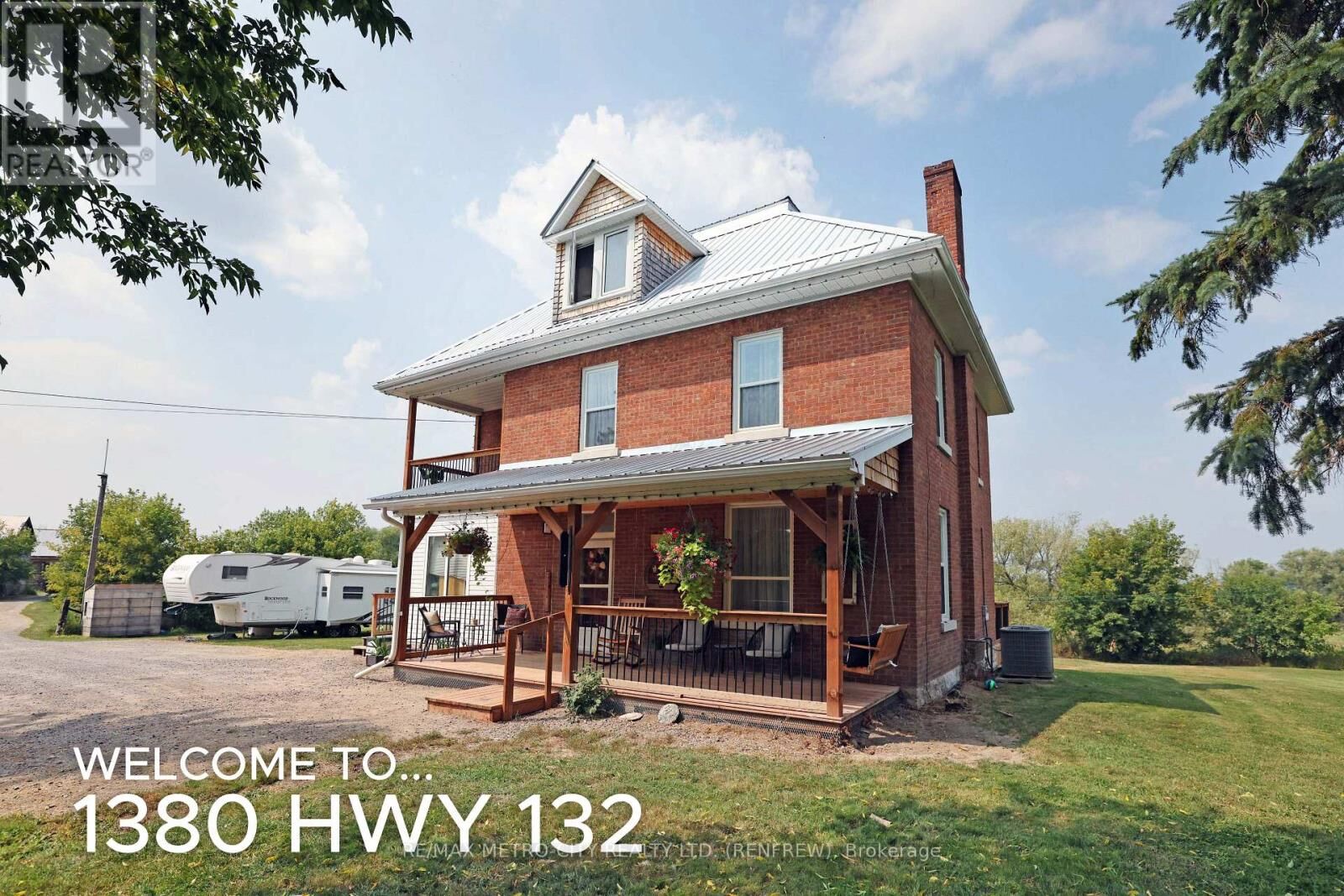 Property Photo: 1380 Highway 132 Highway ON K7V 3Z5