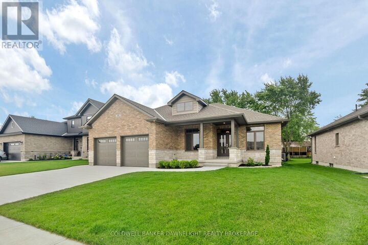 Property Photo:  483 Motz Boulevard  ON N0M 1S1 