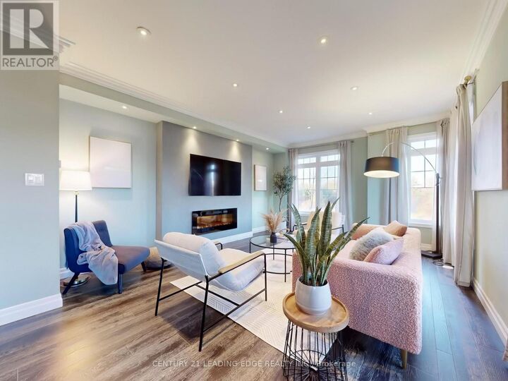 Property Photo: 11 Dundas Way ON L6E 0R7