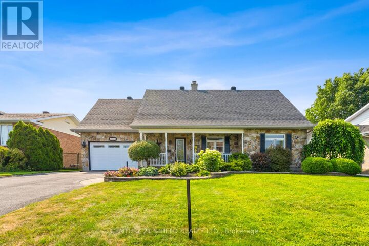 Photo de la propriété:  1989 Belvedere Crescent  ON K6H 6L9 