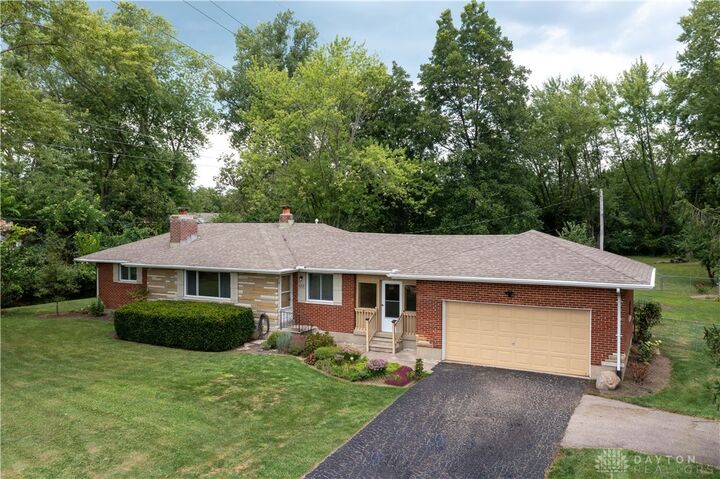 553 E Spring Valley Pike  Washington Twp OH 45458 photo