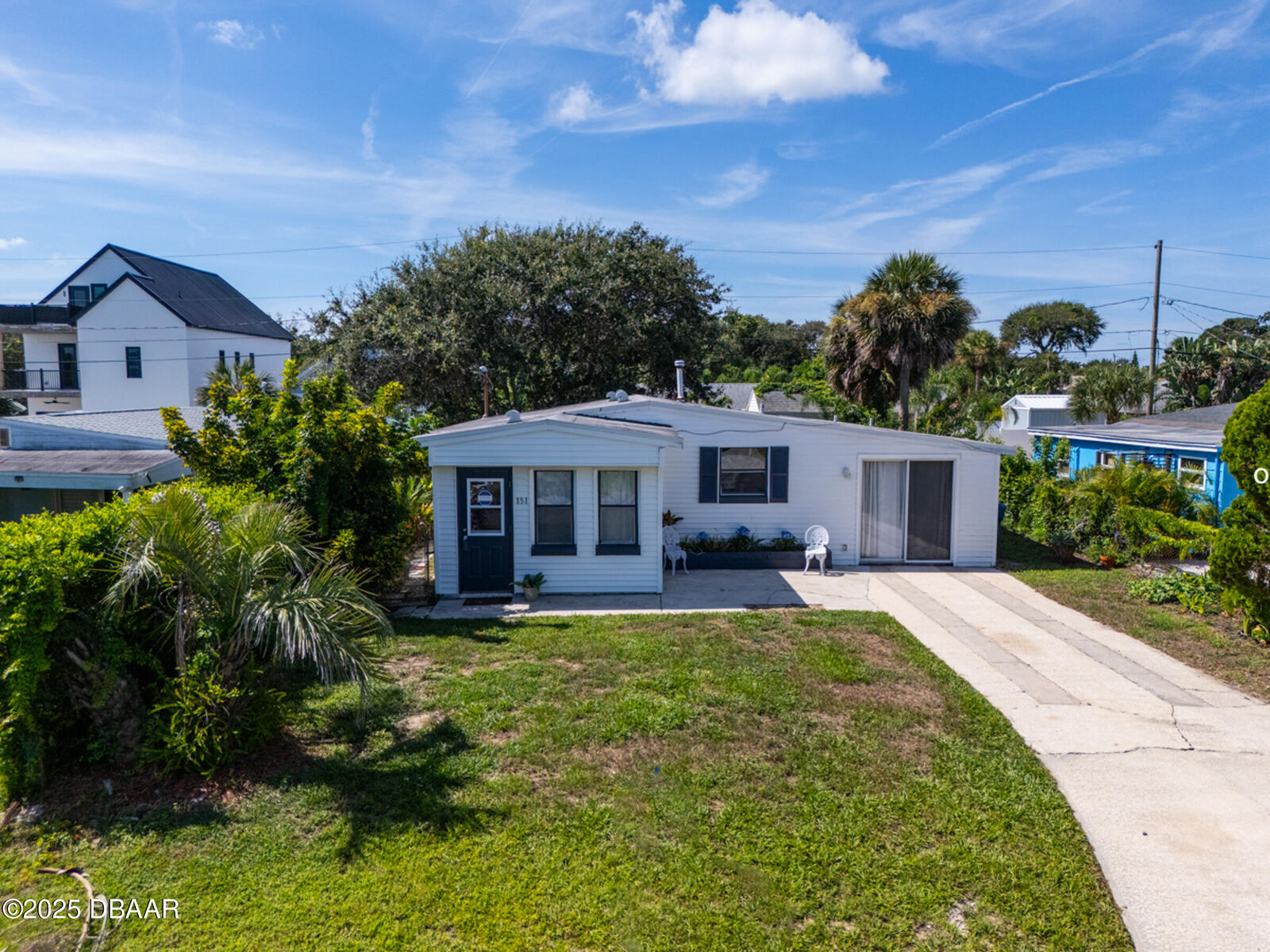 Property Photo: 151 Holland Road FL 32176