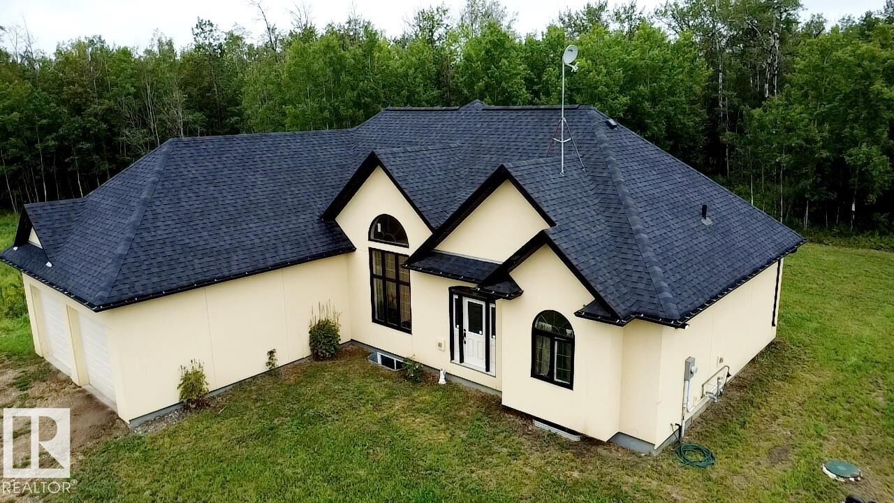 Property Photo:  20322 Twp Road 515  AB T8G 1G2 