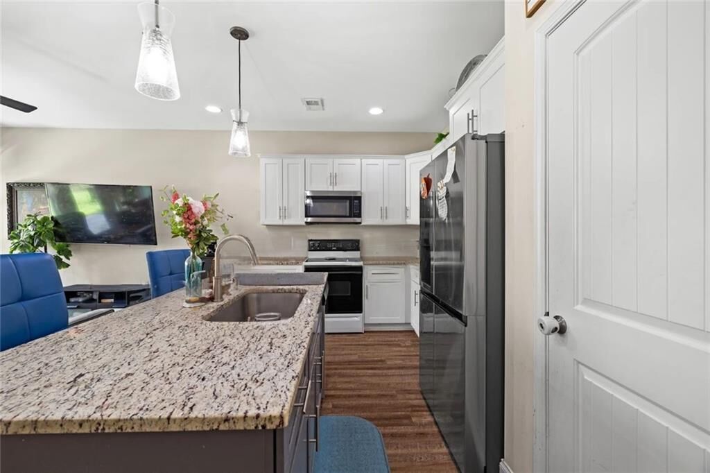 Property Photo:  378 Hood Park Drive  GA 30143 