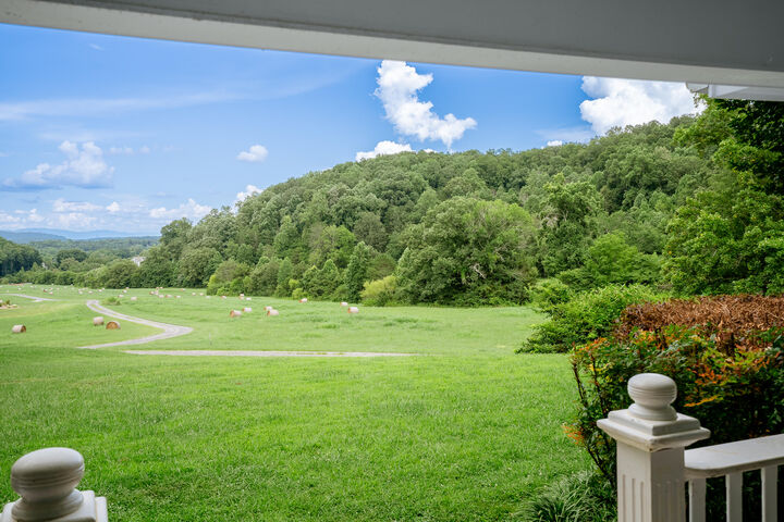 Property Photo: 1461 Houston Valley Road GA 30736