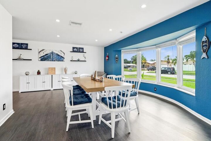 Property Photo:  6611 NW 21st St  FL 33063 