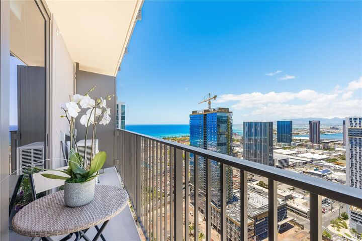 Property Photo: 987 Queen Street 3907 HI 96814