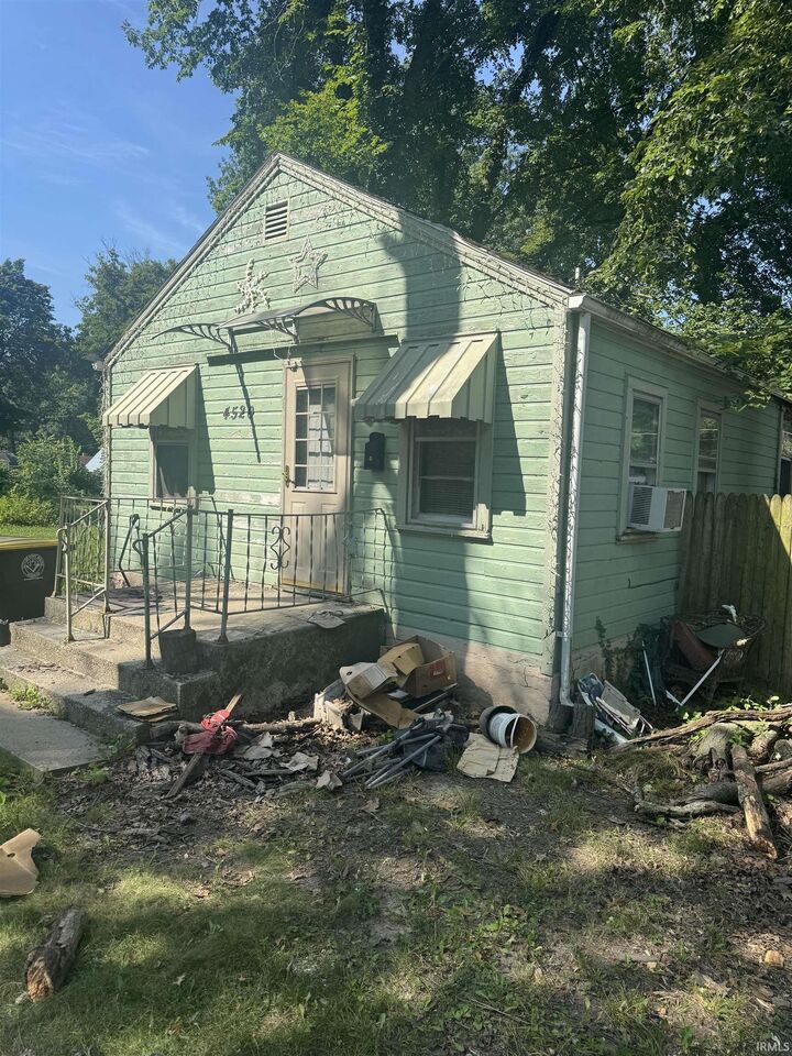Property Photo:  4520 Holton Avenue  IN 46806 