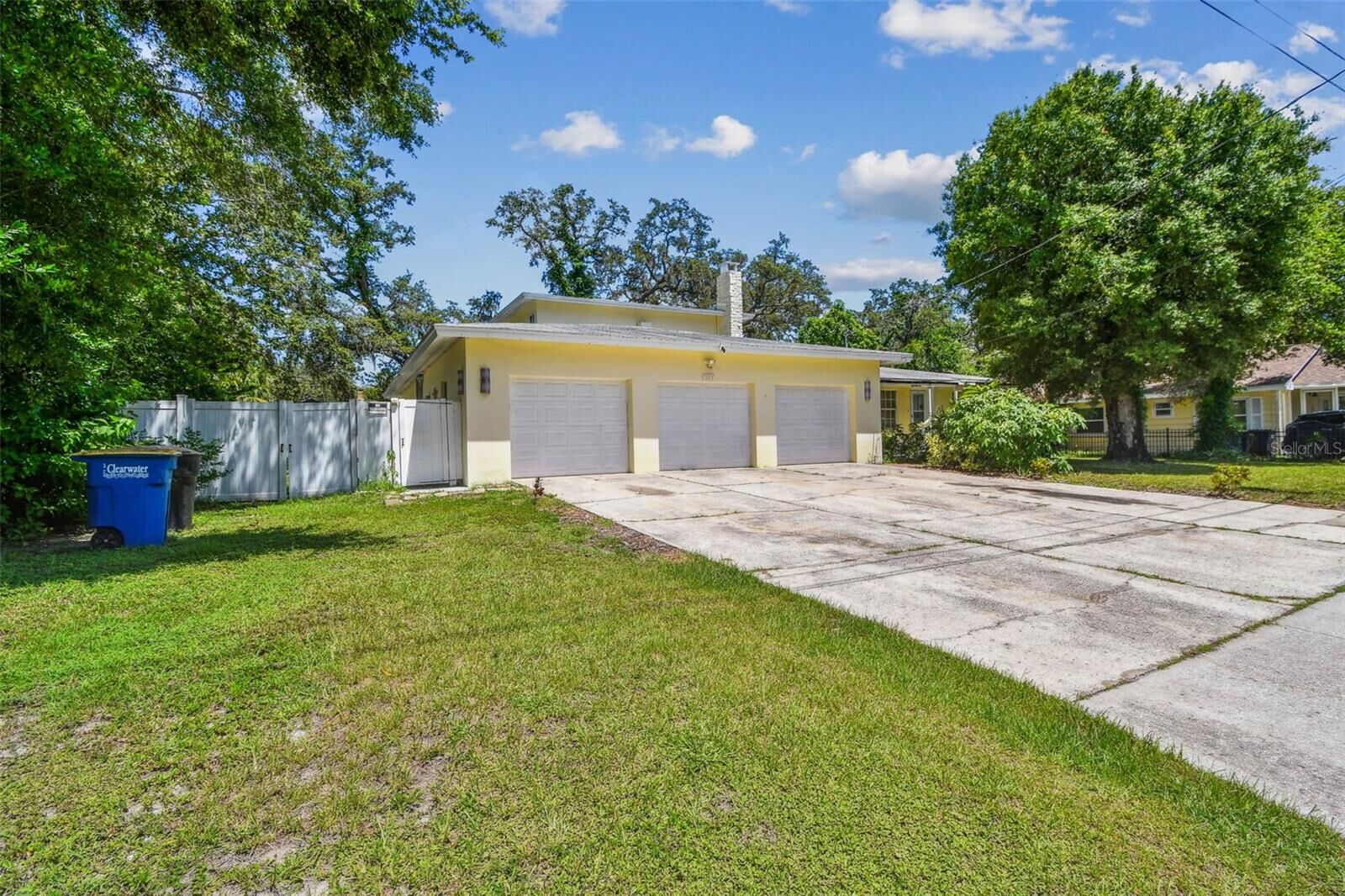 Property Photo:  1377 S Washington Avenue  FL 33756 